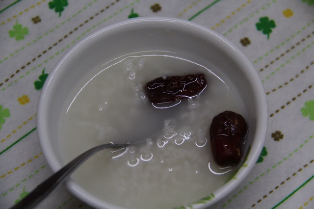 大米红枣粥