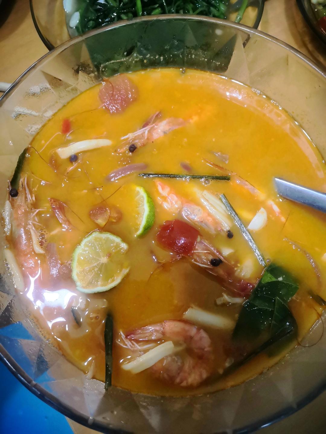 被夸爆的冬阴功汤【泰国学厨】超级好操作！