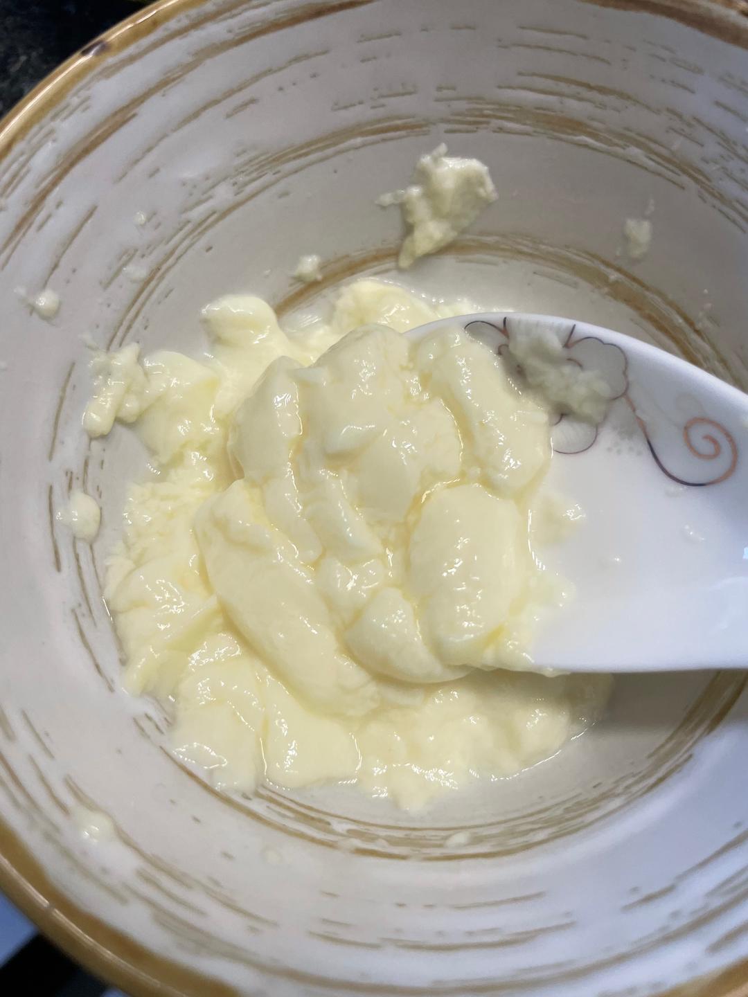 鲜牛奶炖蛋的做法 步骤7