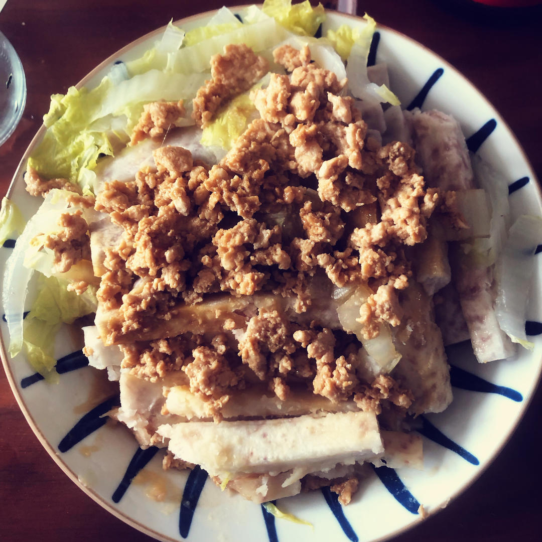 自从学会芋头这么做，孩子和我抢着吃，10分钟出锅，上桌连汤不剩