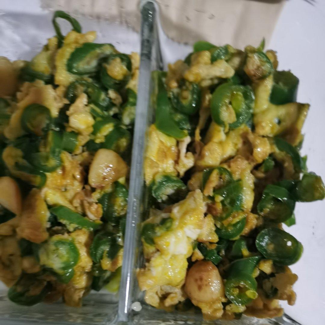 不一样的辣椒炒鸡蛋～下饭神器!