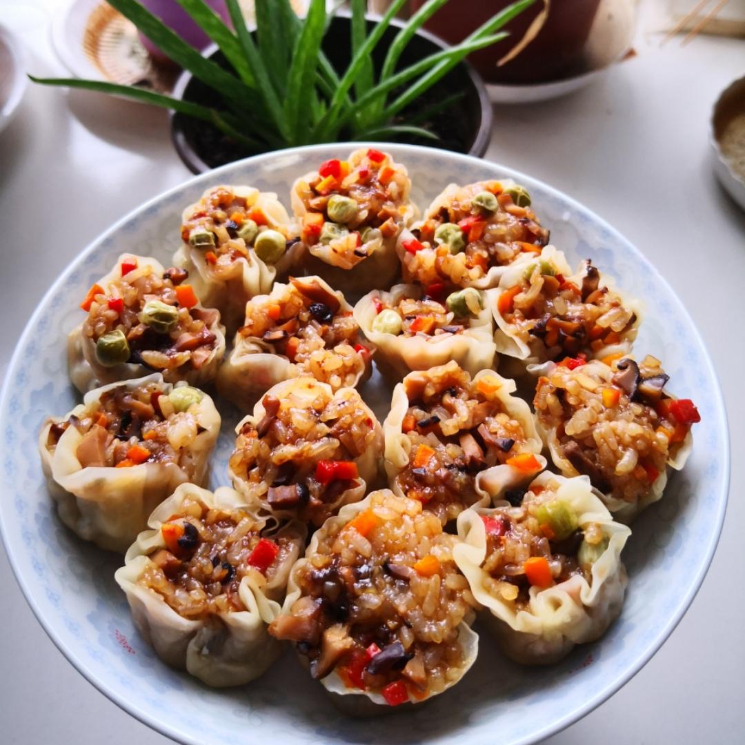 饺子皮咸蛋黄烧麦