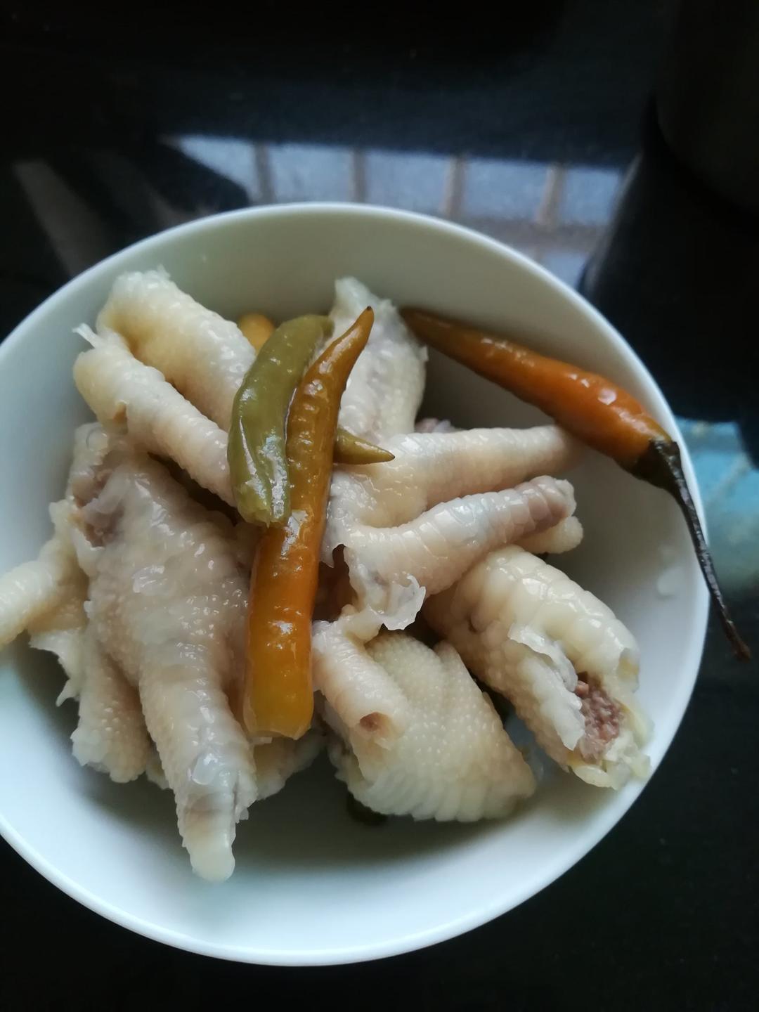 小事儿妹做的绝味泡椒凤爪