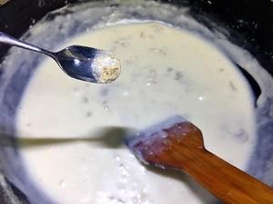 家庭版：鸡茸奶油蘑菇汤的做法 步骤22