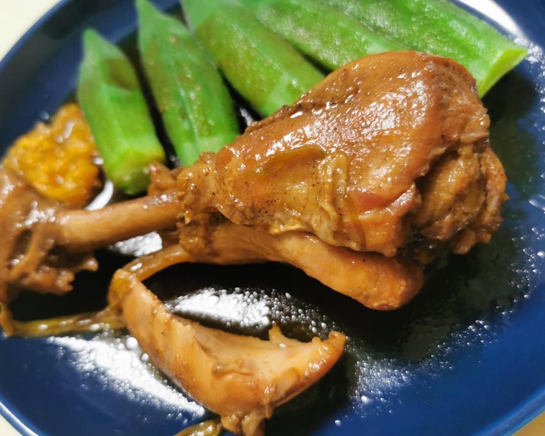 快手电饭锅低脂卤鸡腿的做法