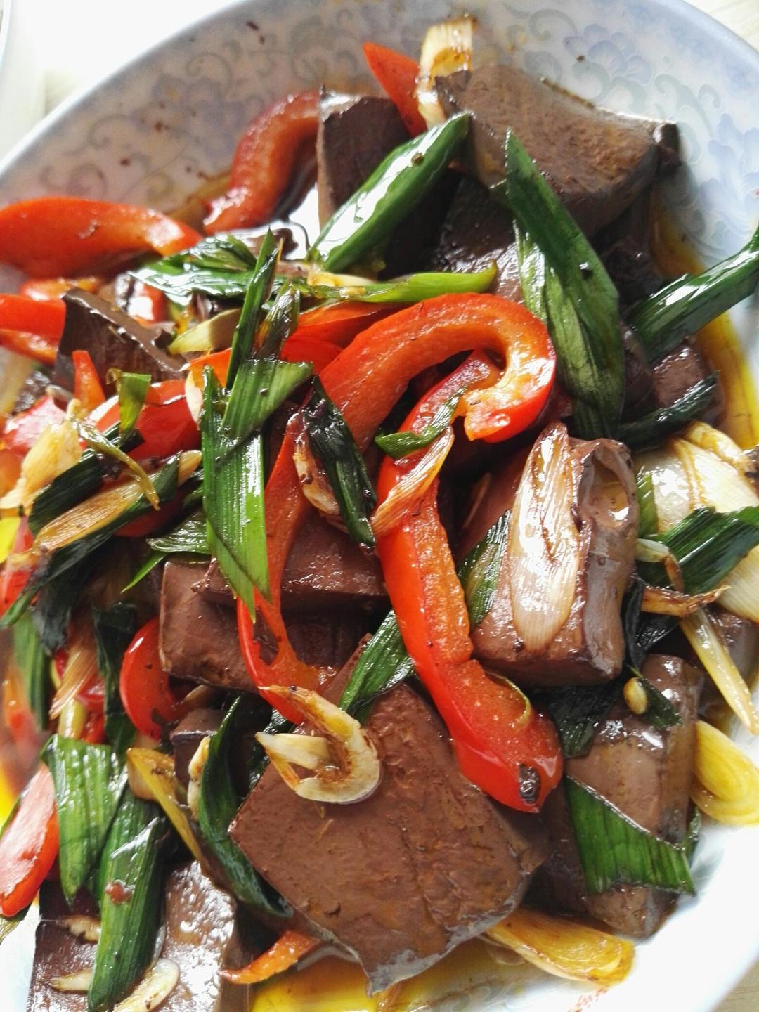 嗨饭来啦做的香蒜烧鸭血