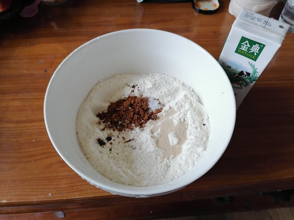 纯奶手撕吐司的做法 步骤1