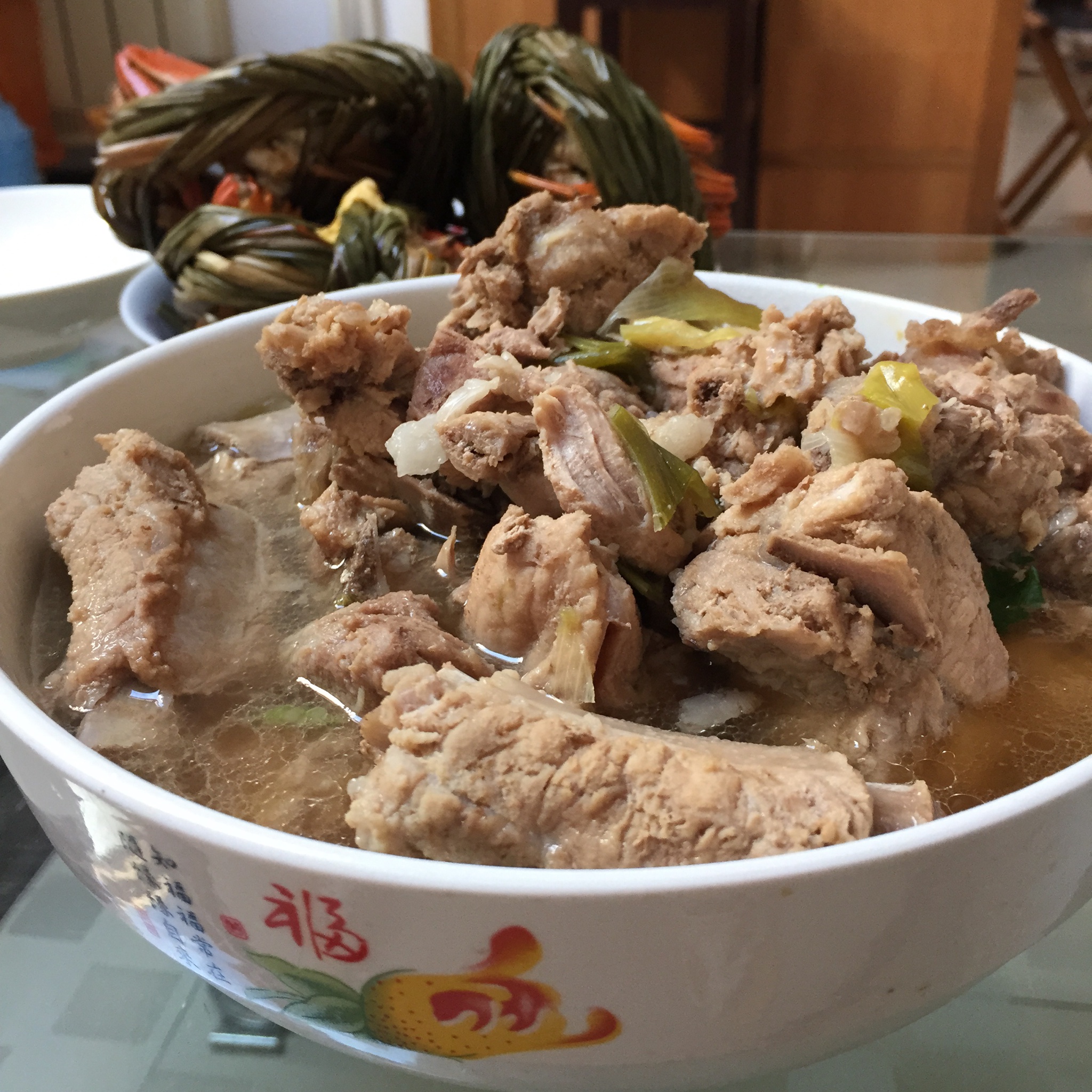 摇曳的风做的清炖排骨