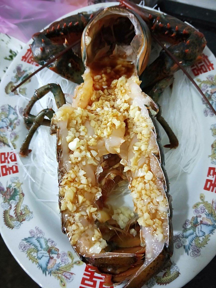 蒜蓉龙虾蒸粉丝