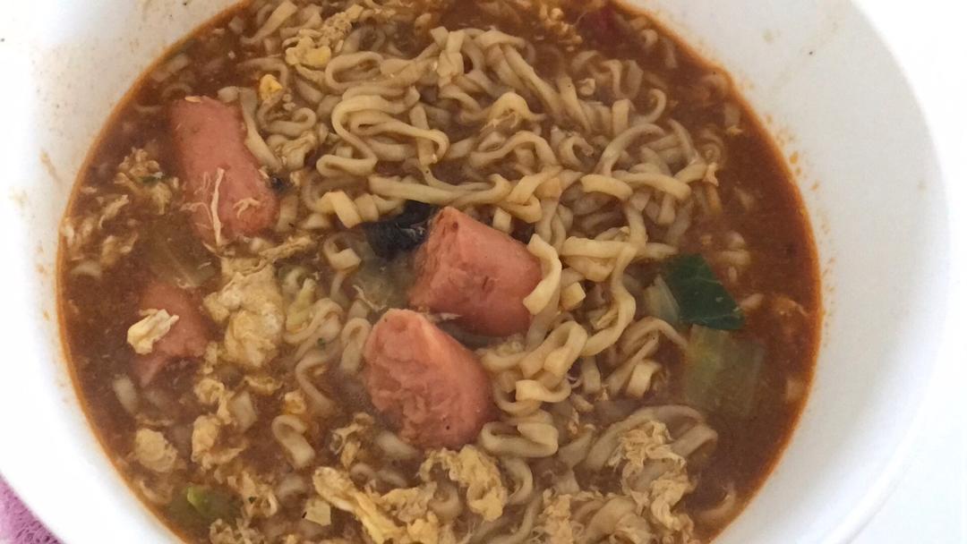 满足食欲的深夜秘密 森系浓香泡面