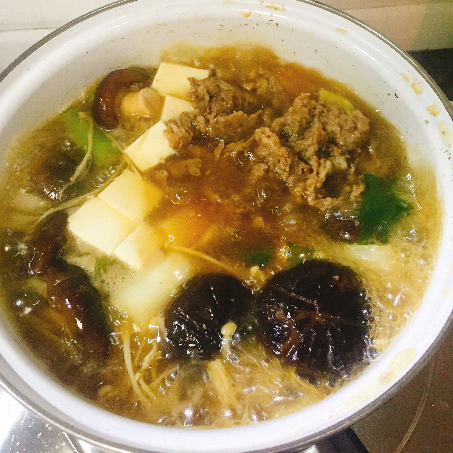 寿喜烧（日式牛肉锅）