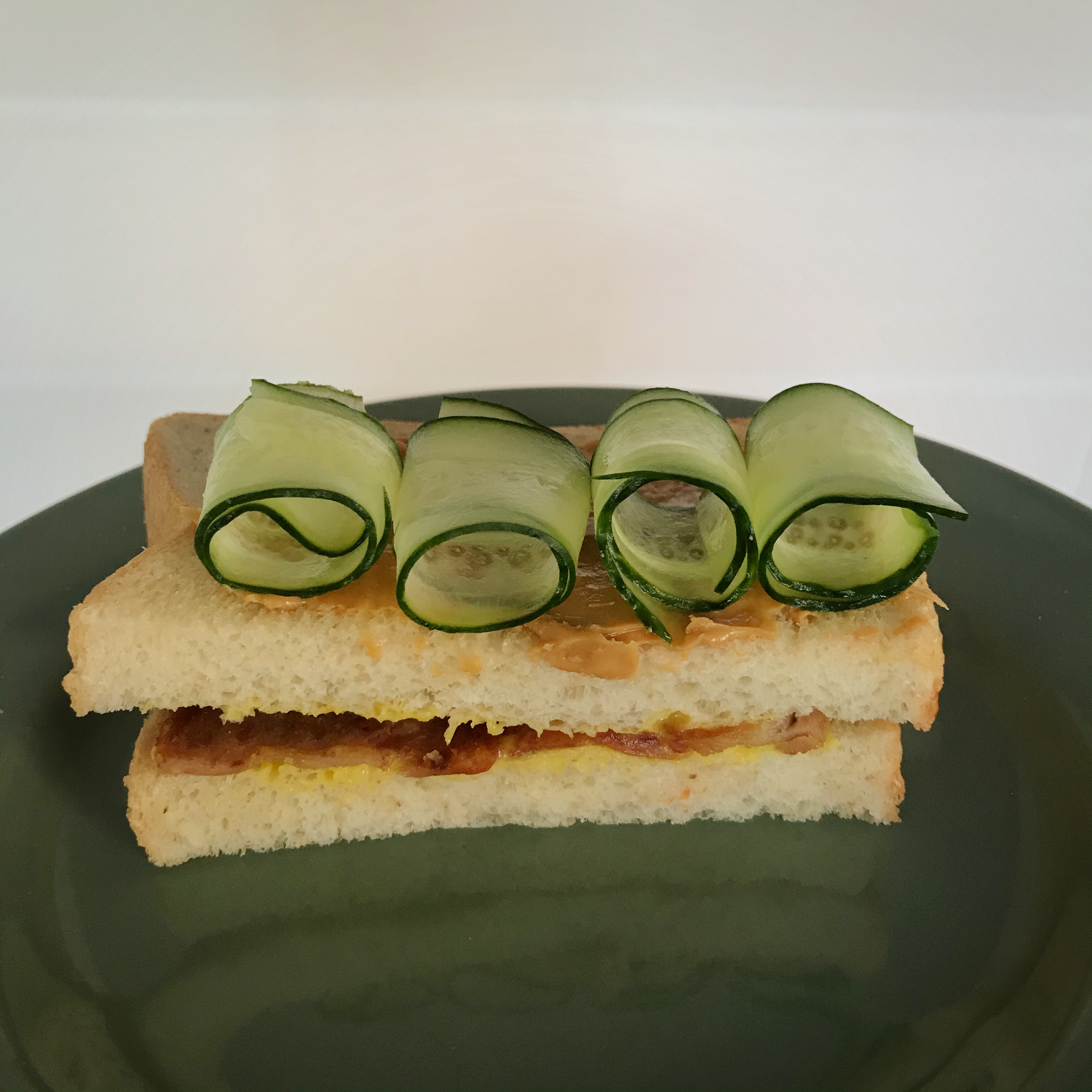 夏日重口味和小清新的早餐复式黄瓜卷三明治的做法 步骤3