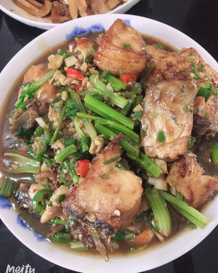 小炒鱼
