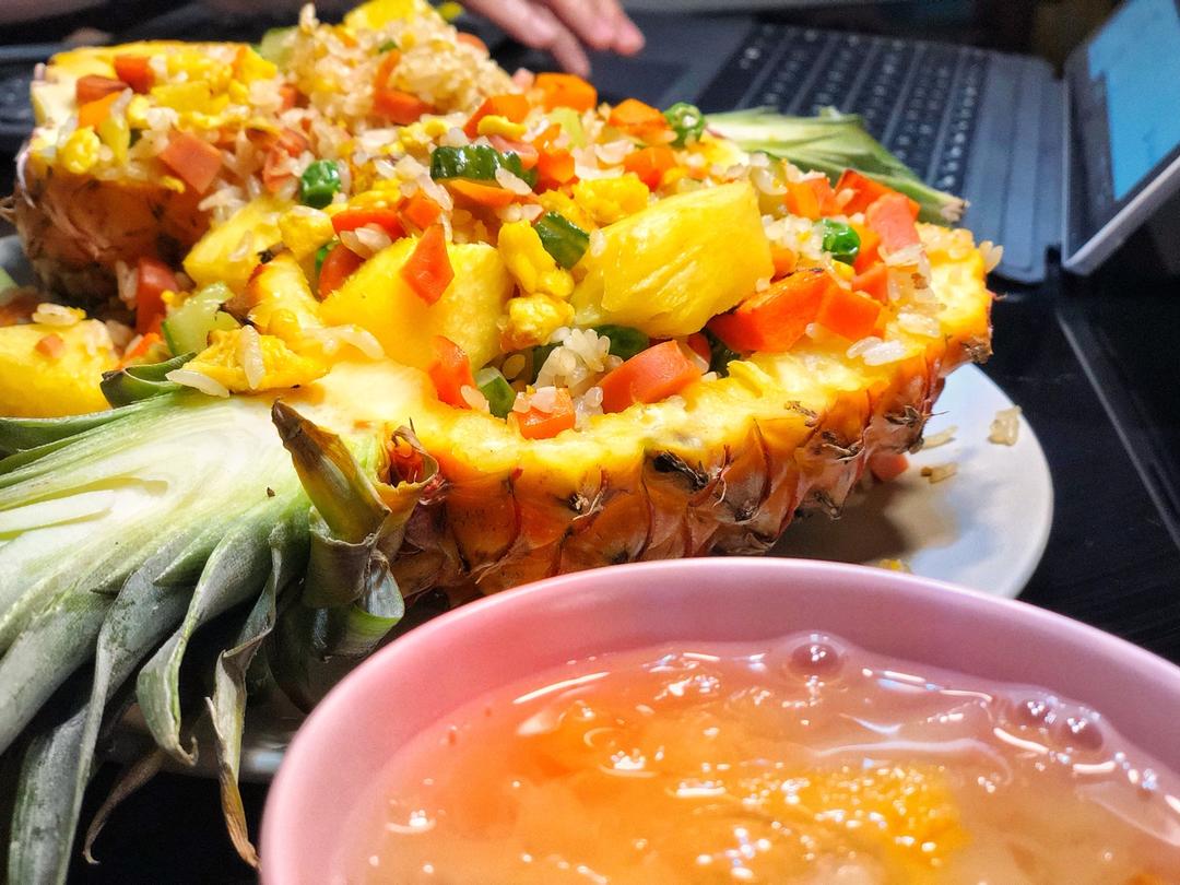 菠萝炒饭