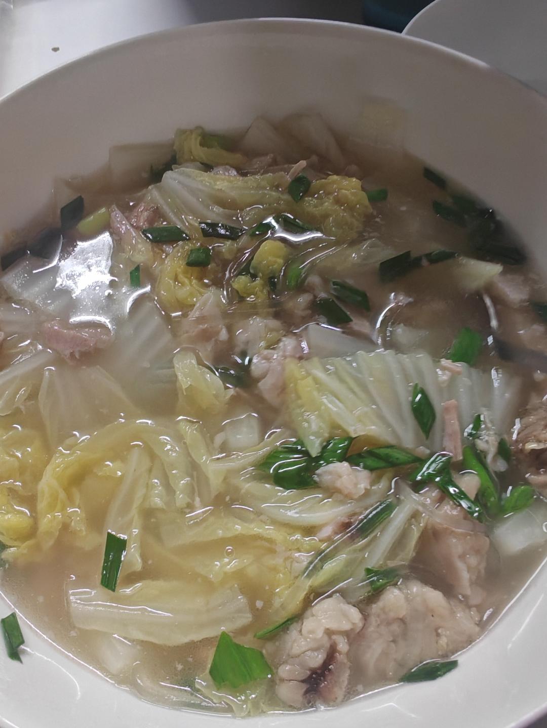 【羊汤的做法步骤图，羊汤怎么做好吃】做饭好难好难_下厨房