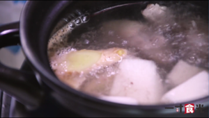 脊骨鲜虾冬瓜汤的做法 步骤6