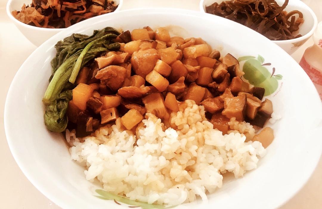㊙️香菇土豆肉沫拌饭❗️比外卖还好吃