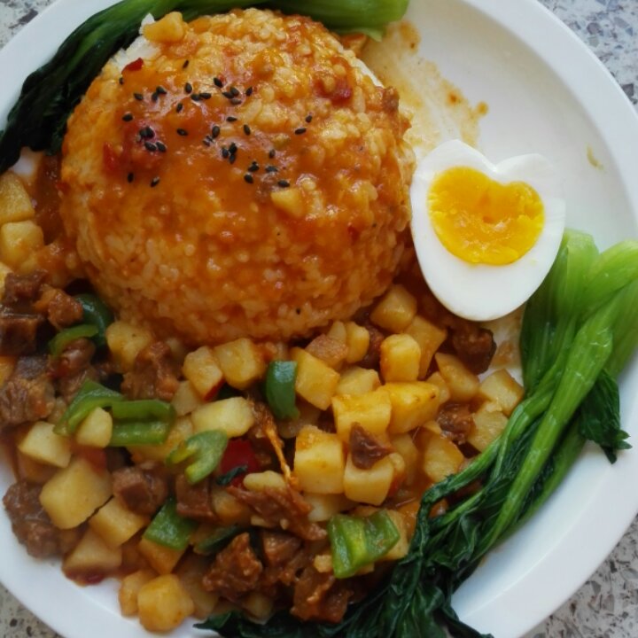西红柿牛腩土豆