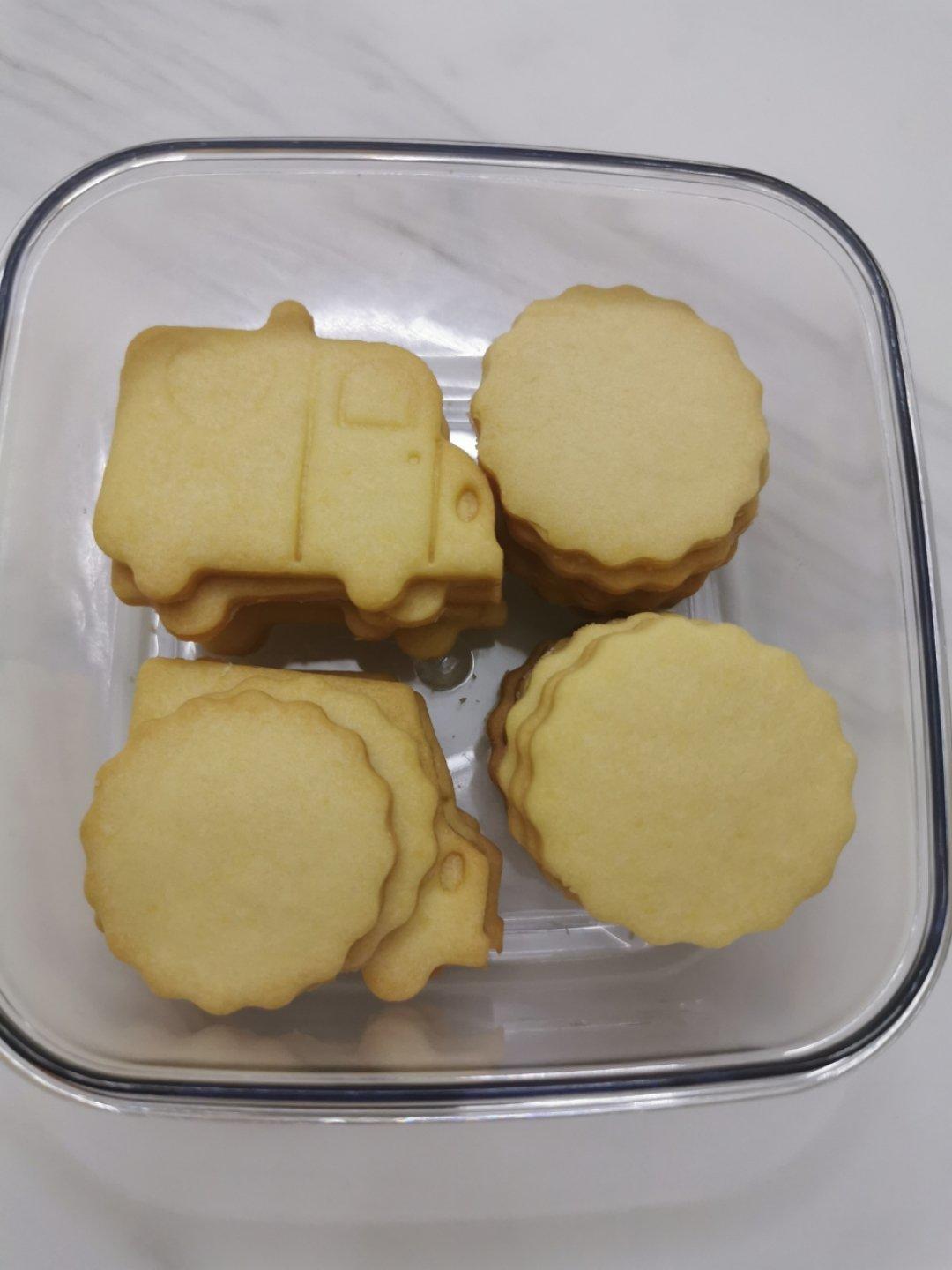 超简单！好吃又平整的糖霜饼干底的做法（附贴心小提示哦）