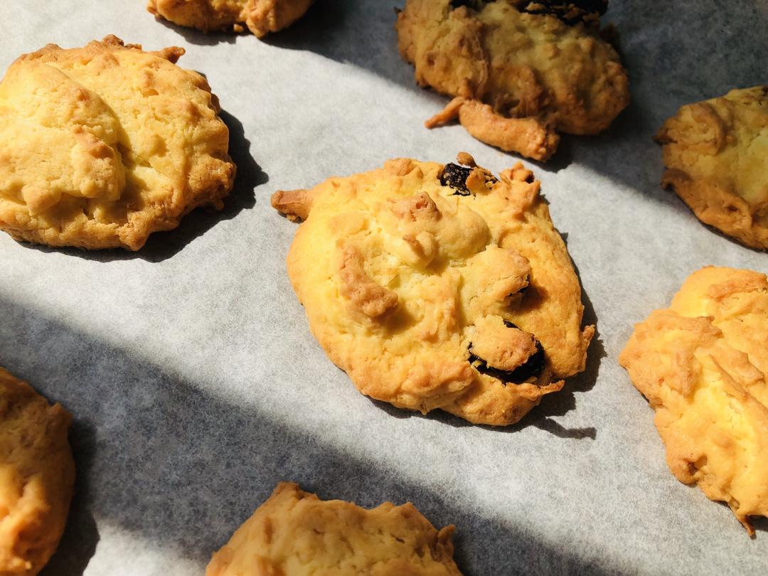 🌈椰条葡萄干曲奇🍪的做法