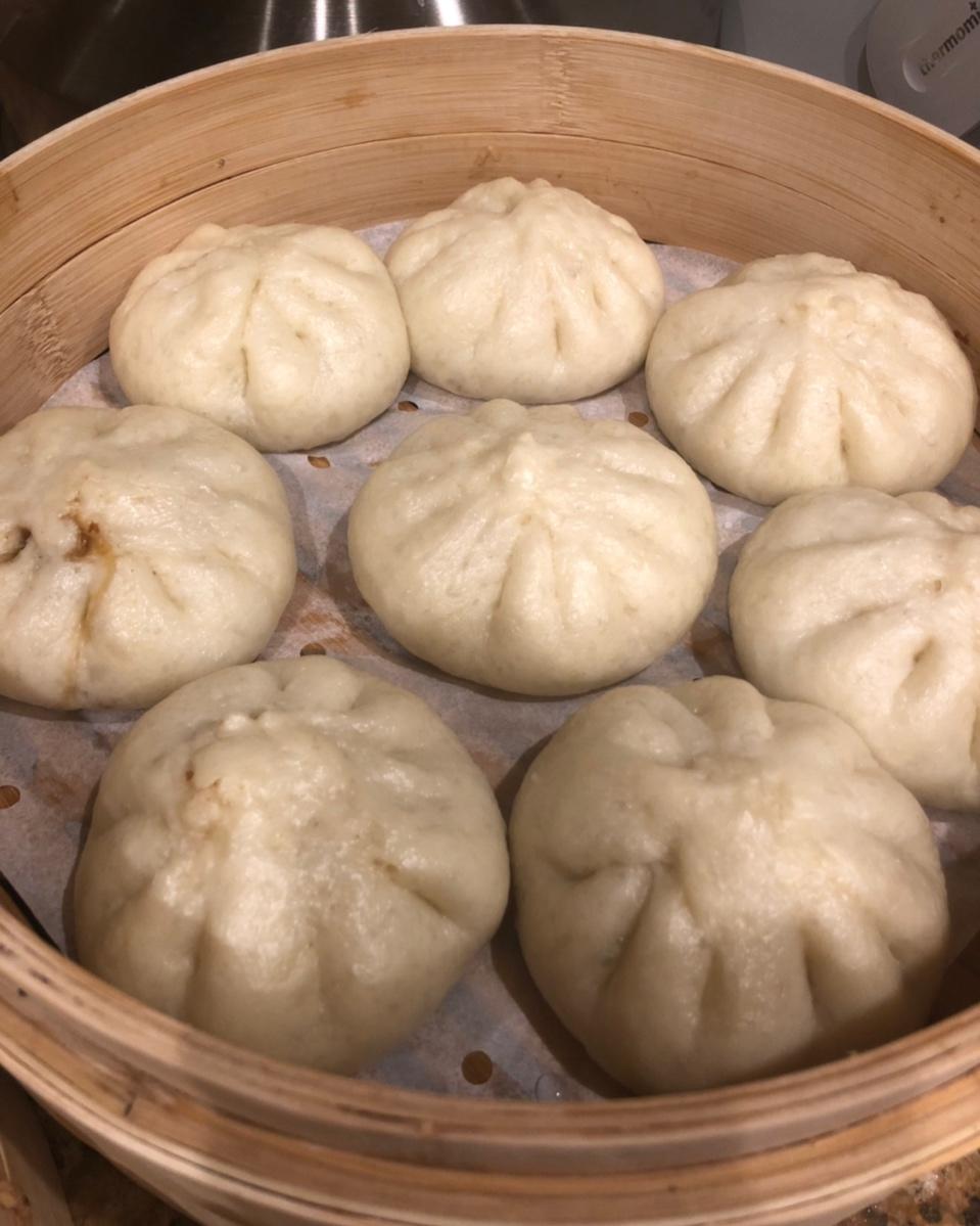 鲜美多汁的洋葱牛肉包子