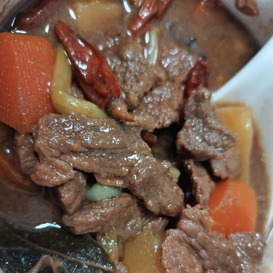 土豆焖牛肉