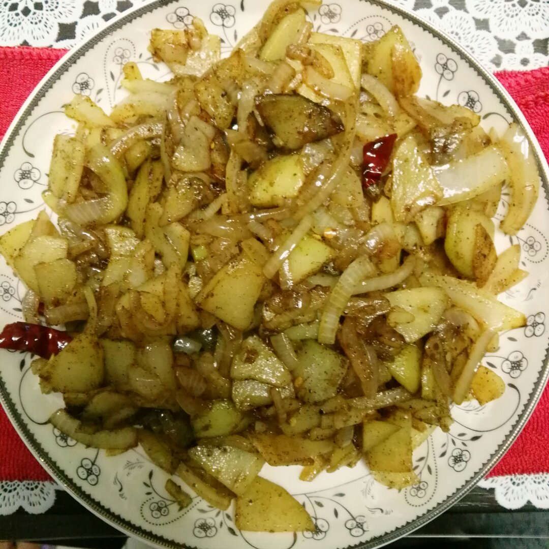 孜然洋葱土豆片