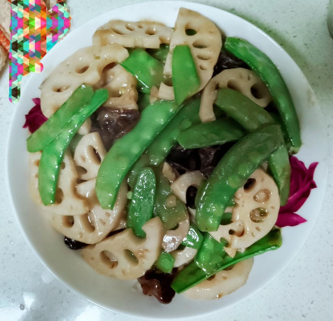 荷兰豆藕片木耳