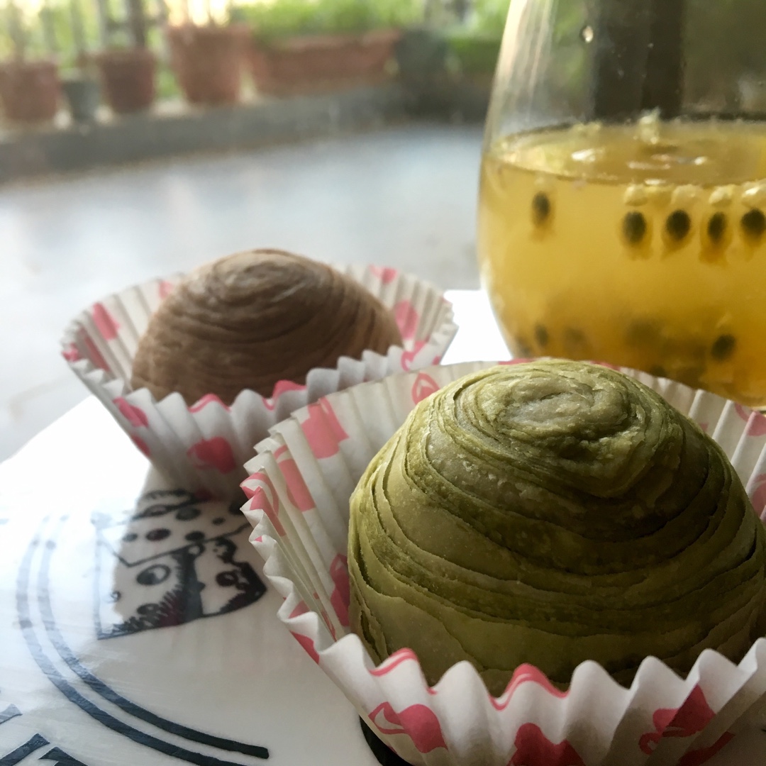 蛋黄酥~紫薯、抹茶、原味~花好月圆，中秋快乐~内附一次做六色蛋黄酥方法~