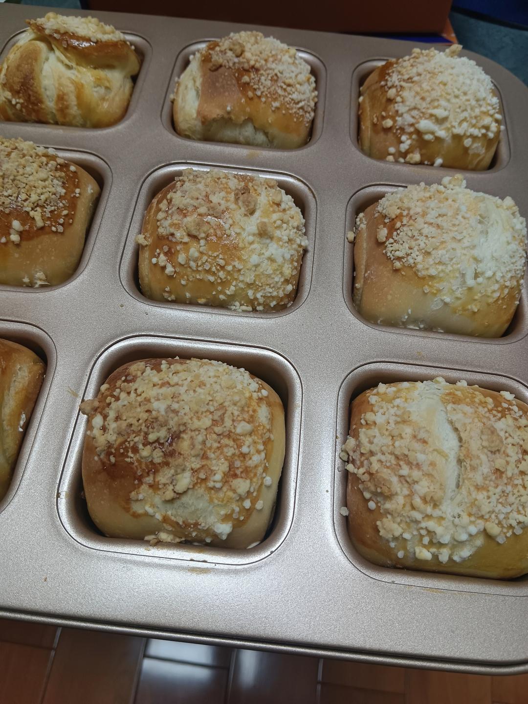 迷你奶酥小吐司