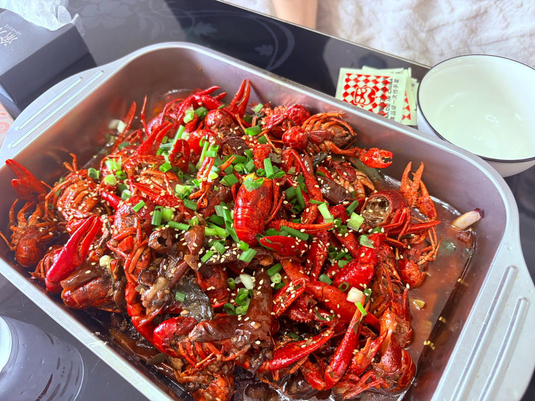 厨师长教你：“麻辣小龙虾”的家常做法 ,好吃的停不下来