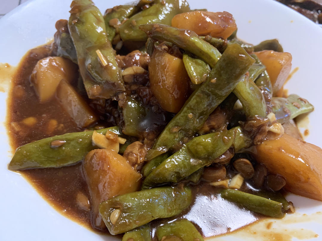土豆炖豆角