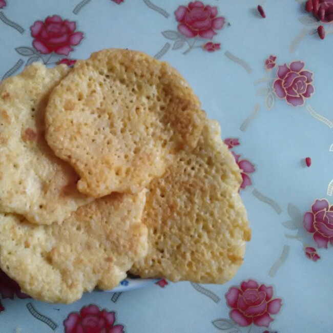 剩饭鸡蛋煎饼