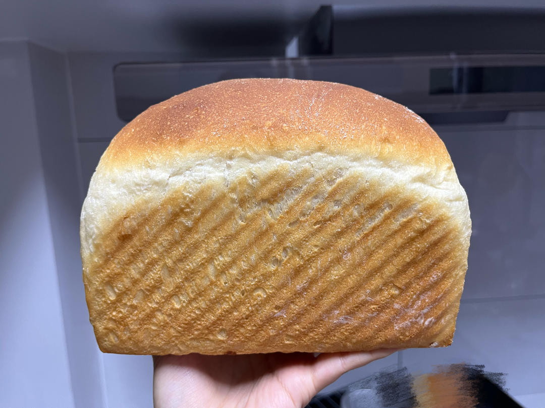 烫种鲜奶吐司