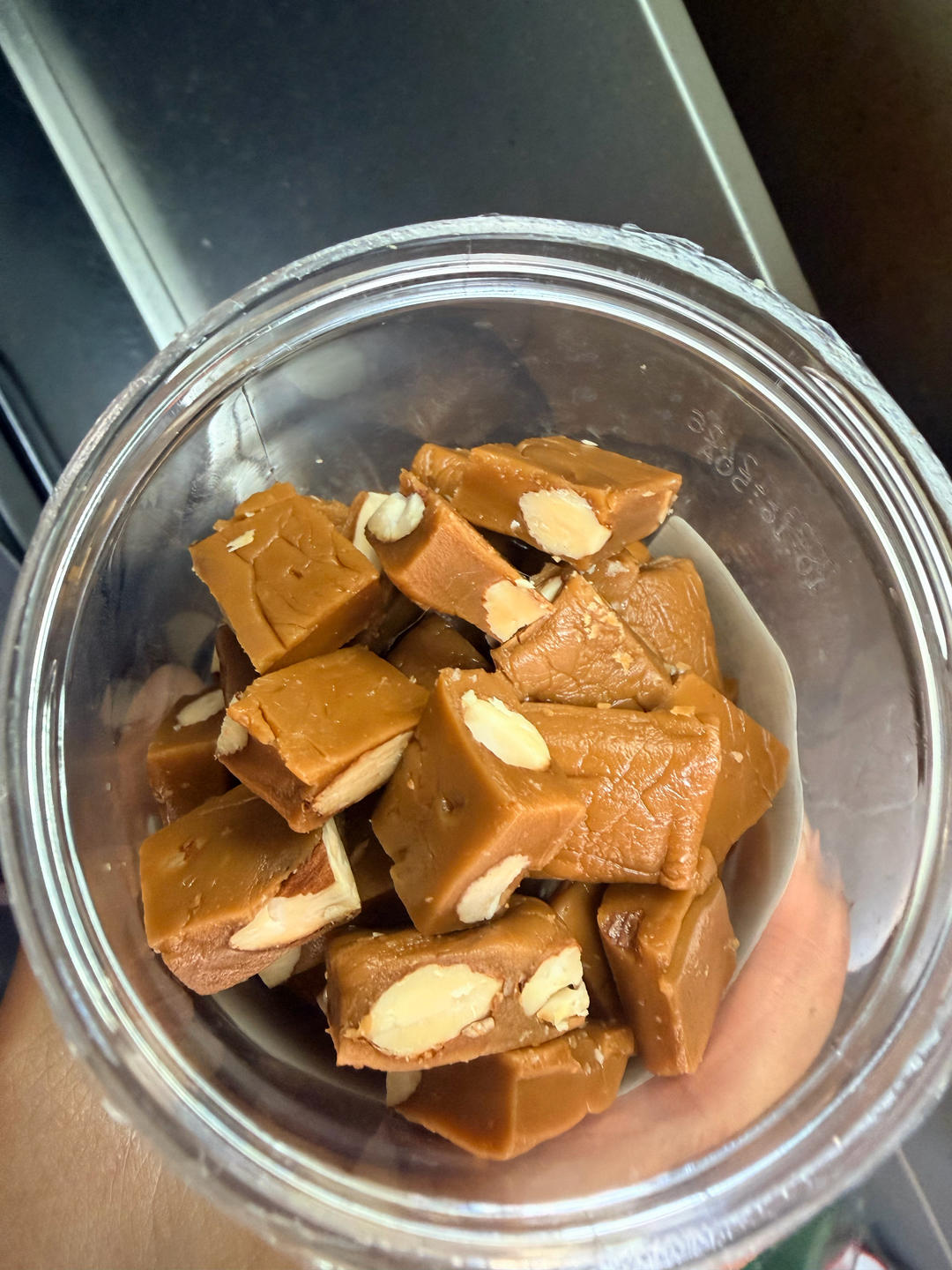 消耗奶油大户—-少糖版坚果咸焦糖太妃糖（含操作小视频）