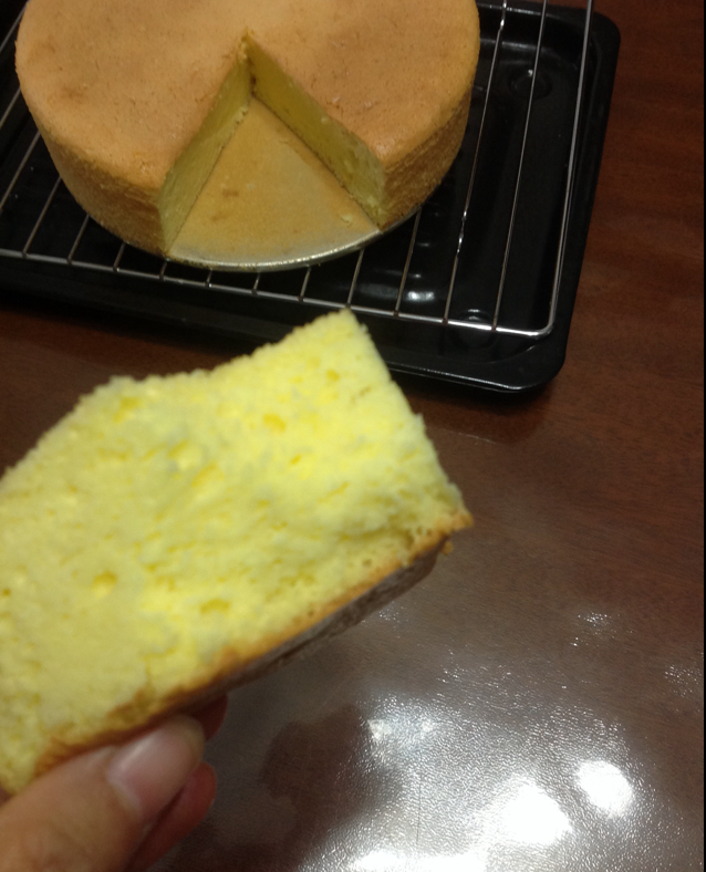 烤箱做蛋糕（戚风蛋糕的做法）