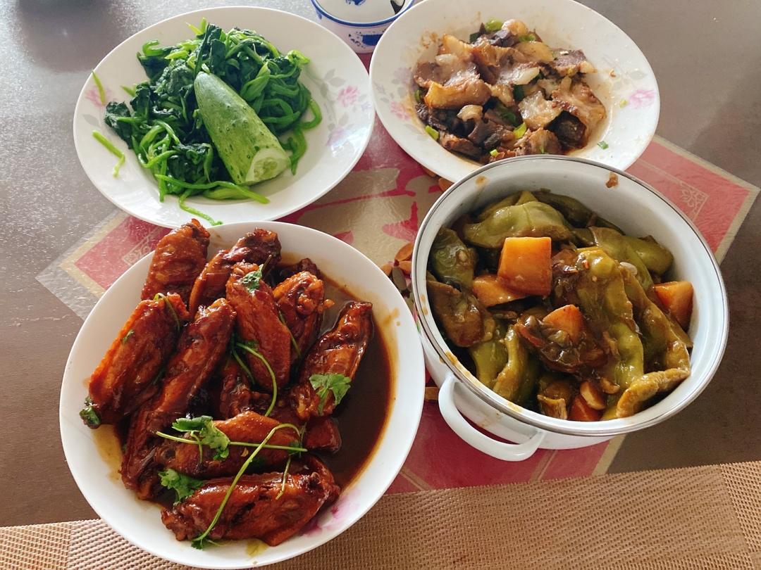小时候爸爸的蒸肘花(一菜两吃)