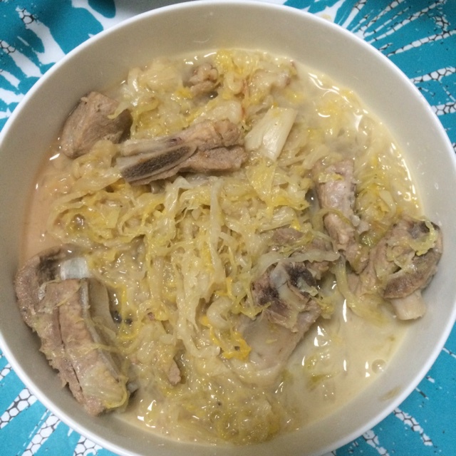 酸菜炖排骨
