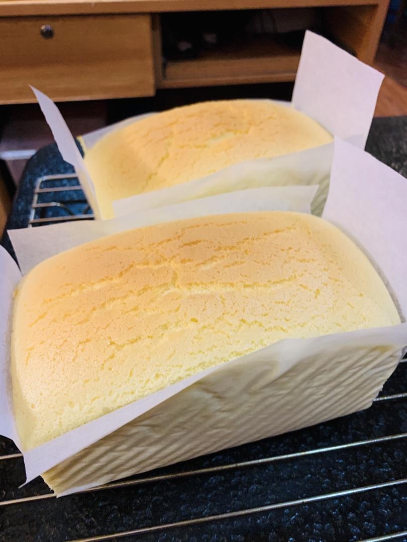 堪比柯基屁股
爆浆芝士🧀古早蛋糕