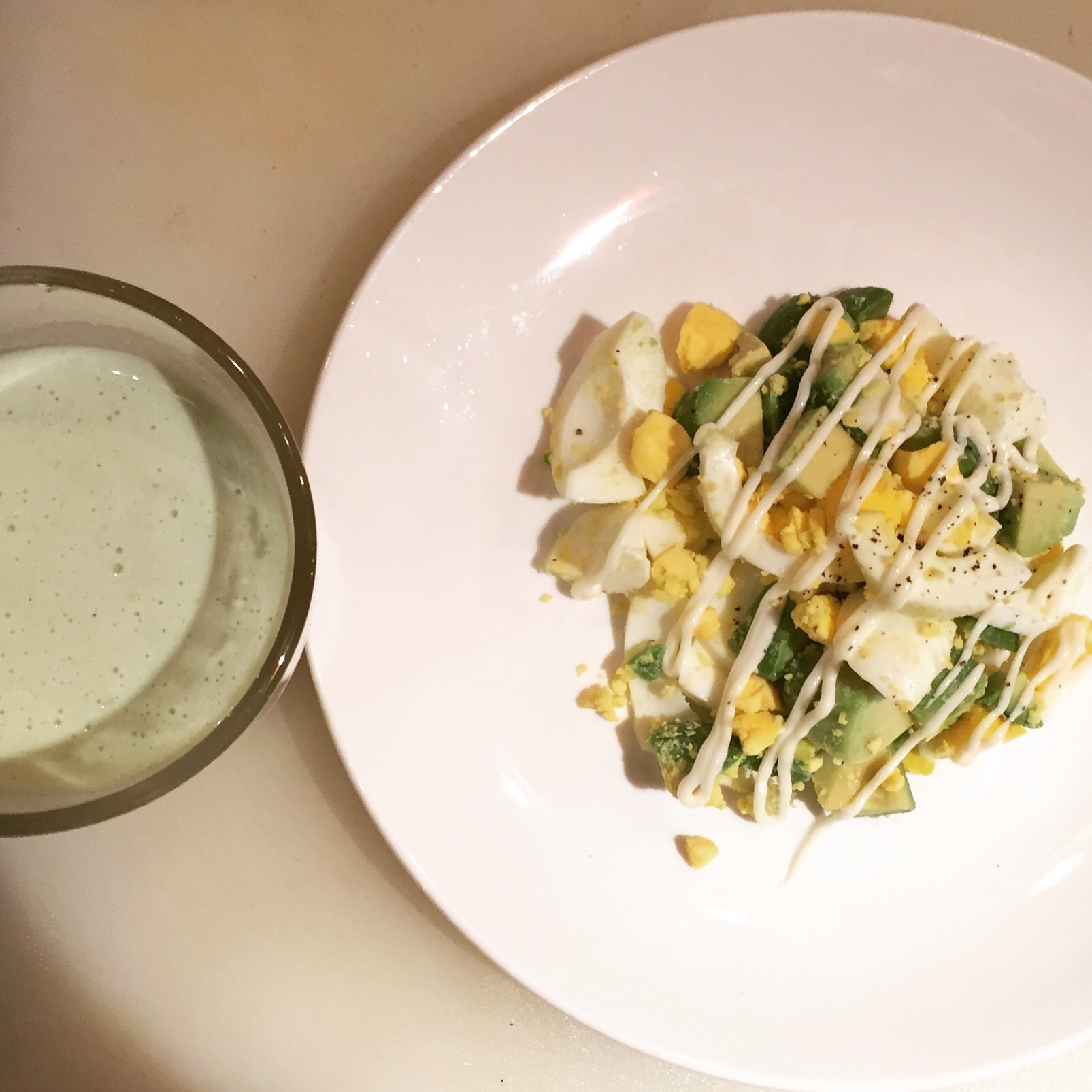 早餐之牛油果鸡蛋沙拉