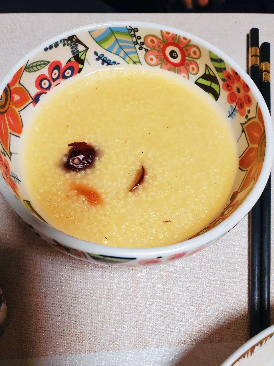 小米粥（小米油飘香）