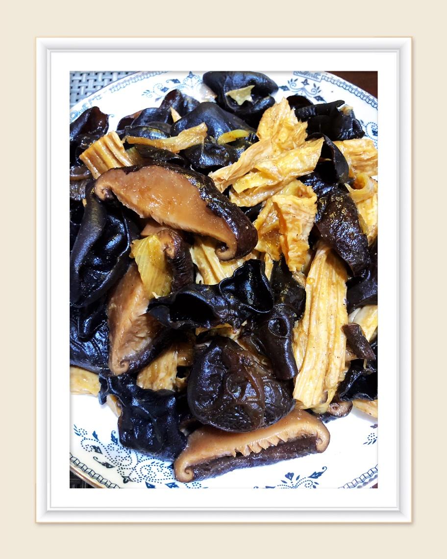 堂妈小厨  五花肉香菇烧腐竹