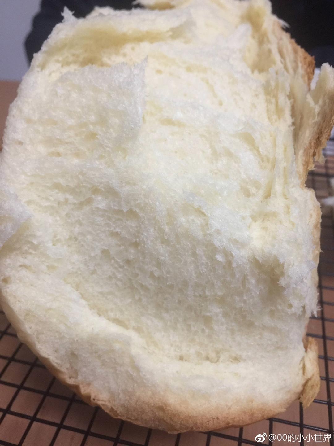 纯奶手撕吐司的做法 步骤1