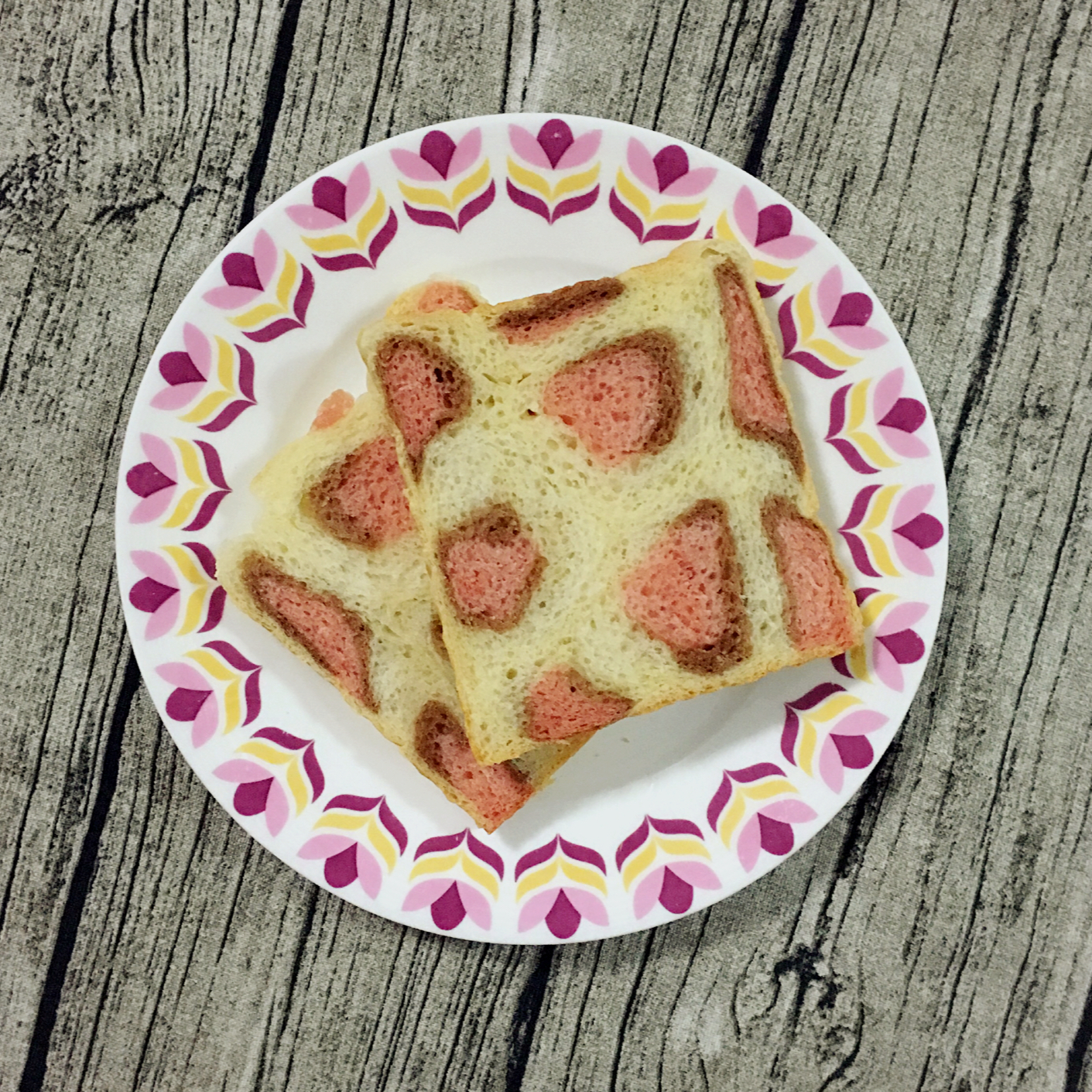 性感粉色豹纹吐司-附懒人法揉多色面团方法