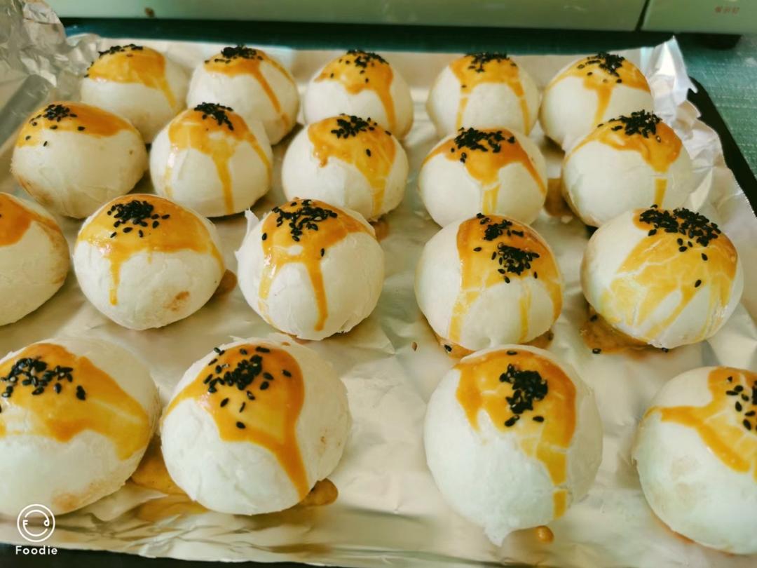 超简单 免揉 酥掉渣的蛋黄酥(超详细附全程视频)不破酥『万能酥皮』