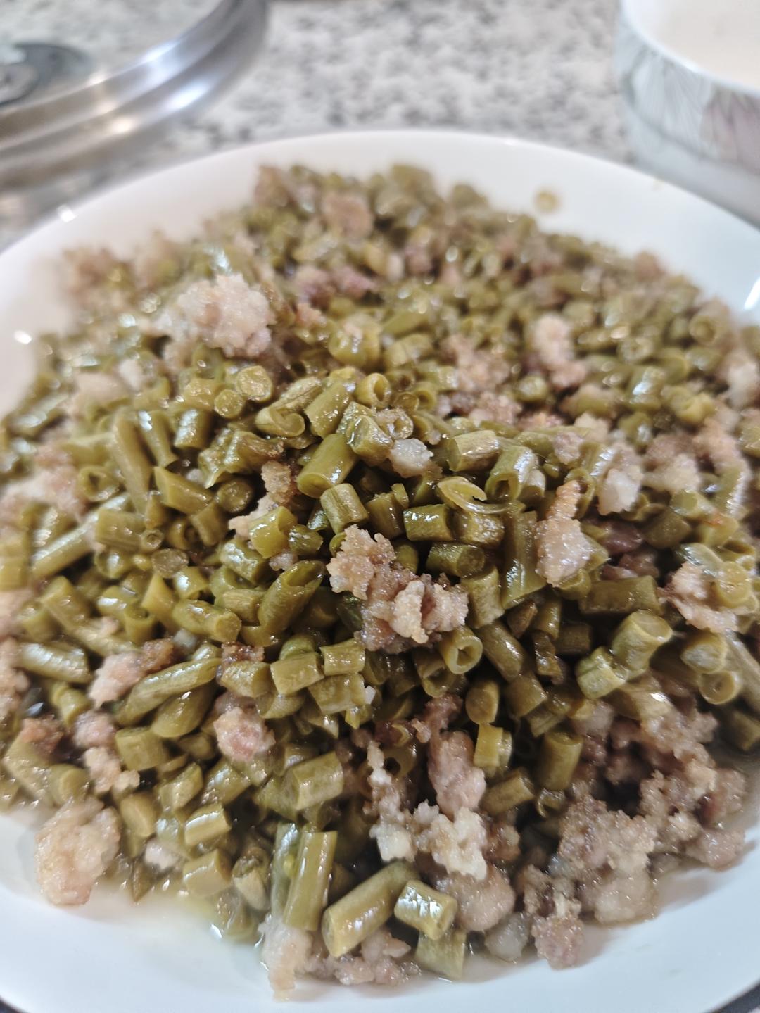 一道很费米饭的菜，肉沫豇豆
