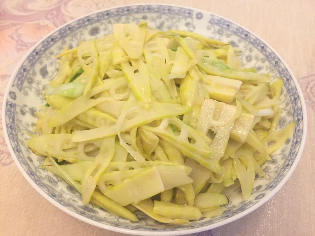 晚风静听做的清炒竹笋