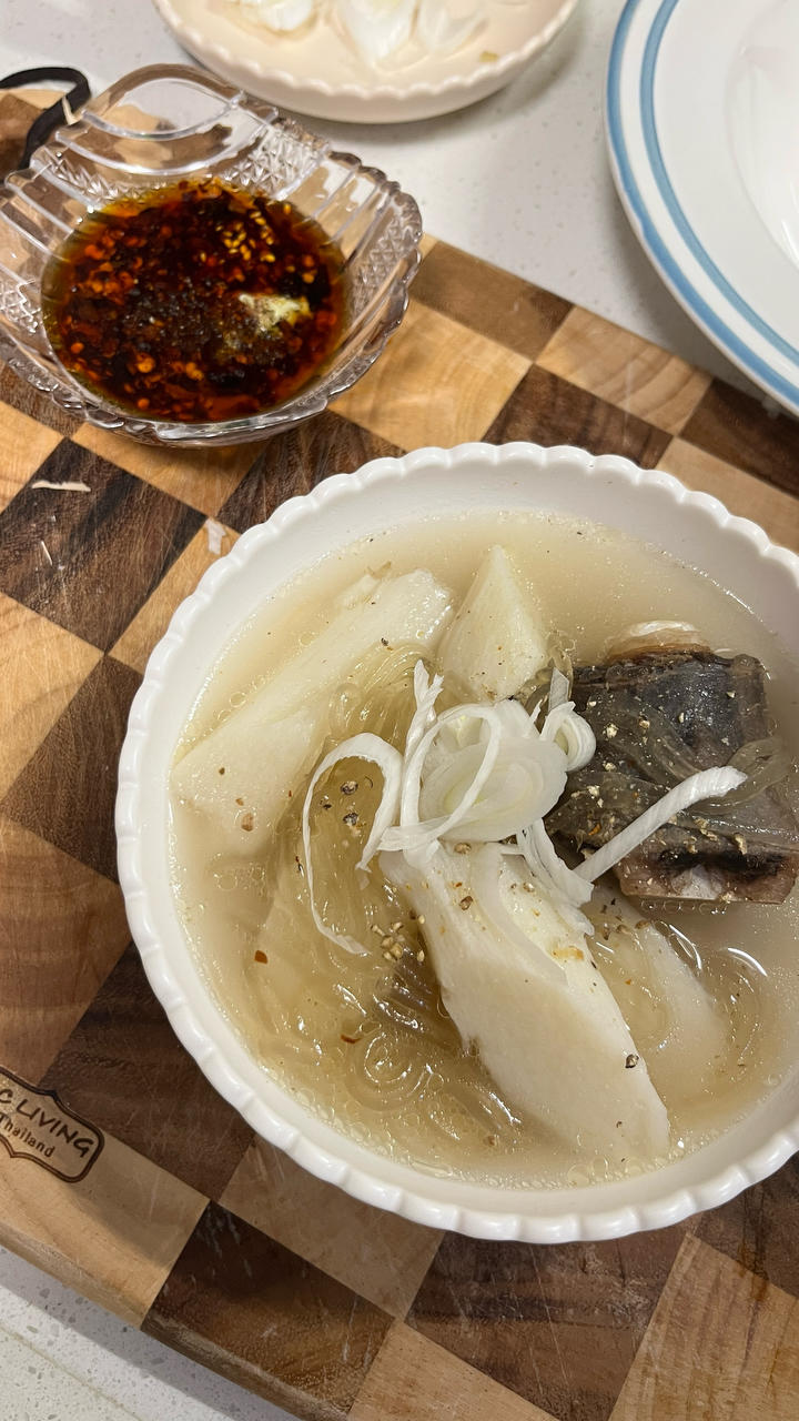 奶白山药牛尾汤