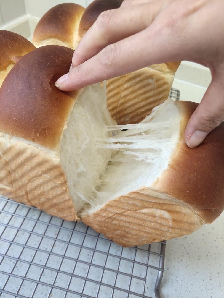 纯奶手撕吐司的做法 步骤1