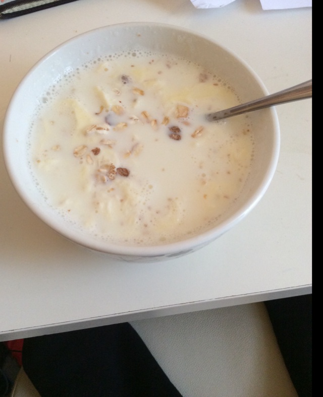 特浓牛奶燕麦粥